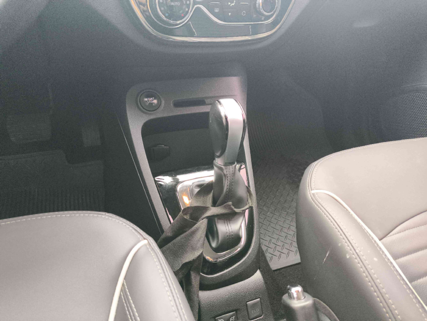 captur intense 1.6 16v sce cvt x-tronic flex 2018/1917