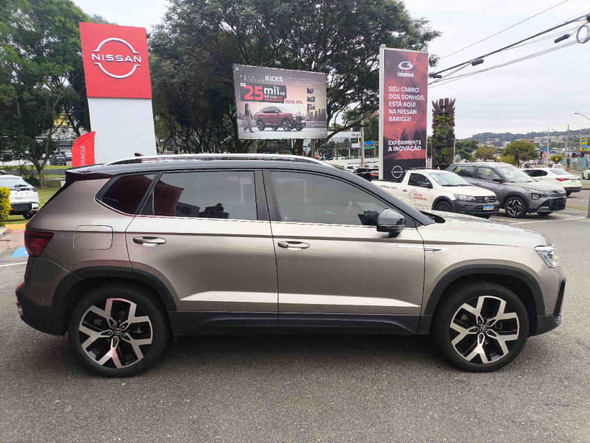 taos highline tsi at  flex automatico 2024/247