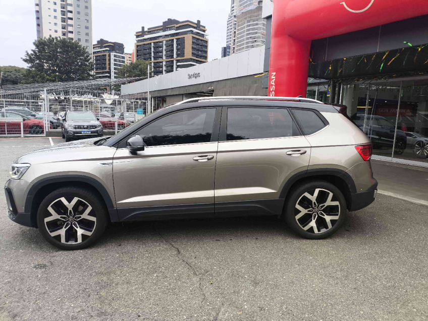 taos highline tsi at  flex automatico 2024/243