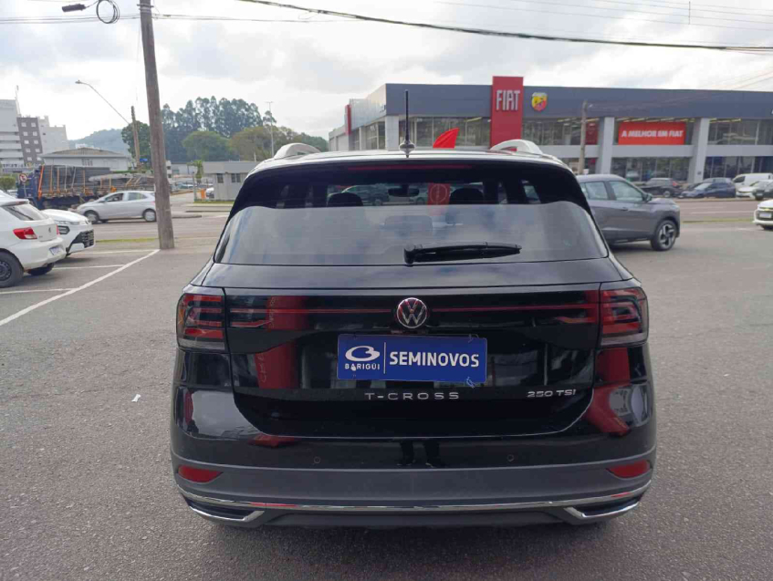 t-cross highline 250 1.4 tsi at65