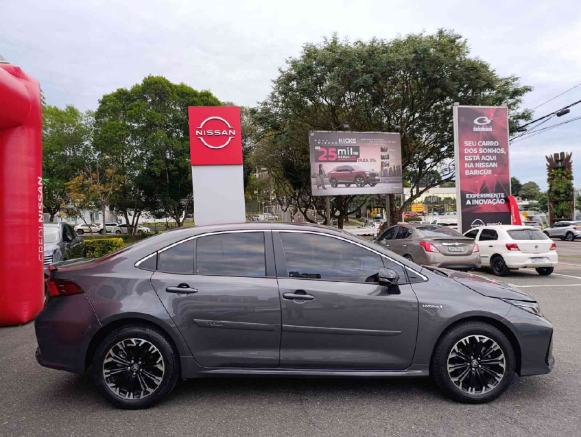 corolla altis premium 1.8l hv ffv cvt 22/237