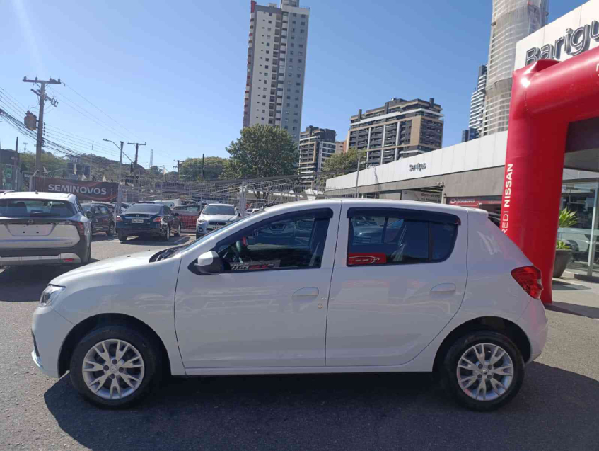 sandero zen 1.0 mt flex 82hp  2020/213