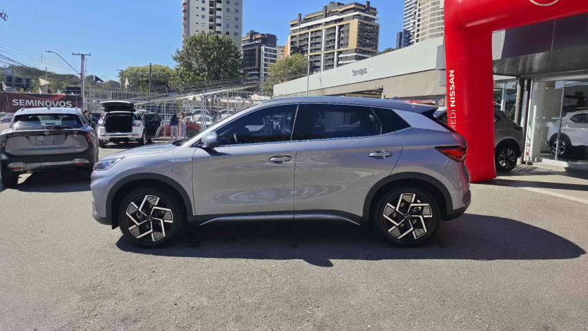 yuan plus ev automatico 2023/243