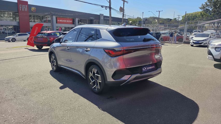 yuan plus ev automatico 2023/244
