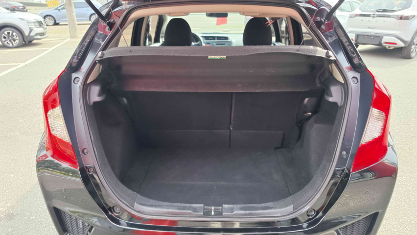 fit lx 1.5 16v cvt flexone  flex automatico 2016/178