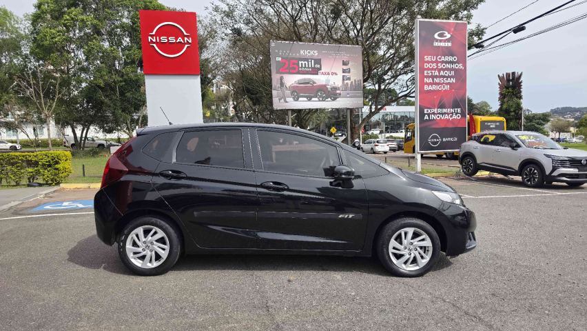 fit lx 1.5 16v cvt flexone  flex automatico 2016/177