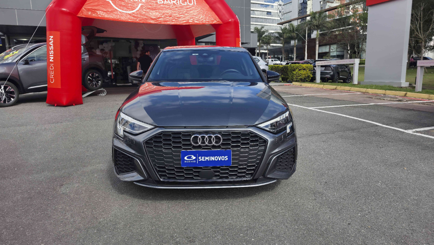 a3 sedan performance black 2.0 16v tb mhev s troni  2023/241