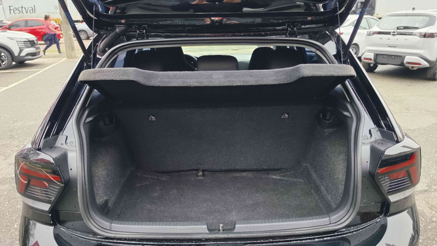 polo comfortline 170 1.0 12v tsi at6 flex automatico 2024/258