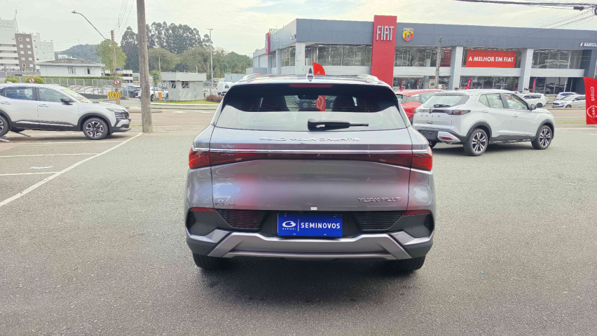 yuan plus ev automatico 2023/236