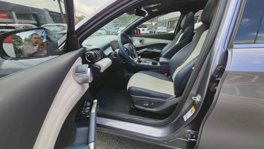 yuan plus ev automatico 2023/2313