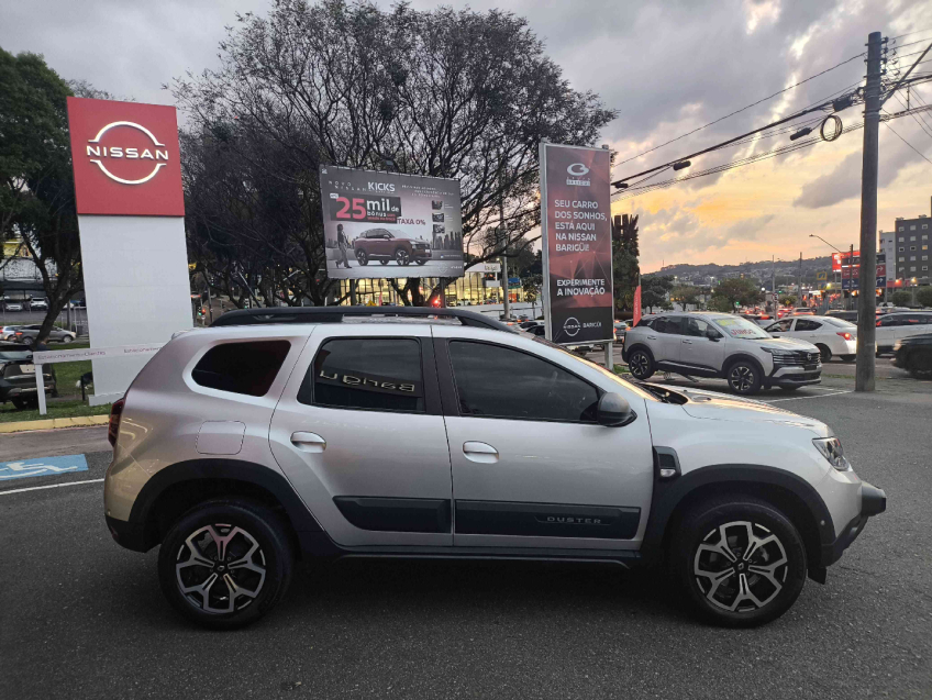 iconic 1.3 16v tce cvt x-tronic  flex automatico 2023/247