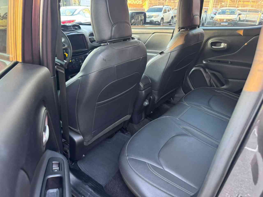renegade 1.3 t270 turbo flex longitude at6 2024/2512