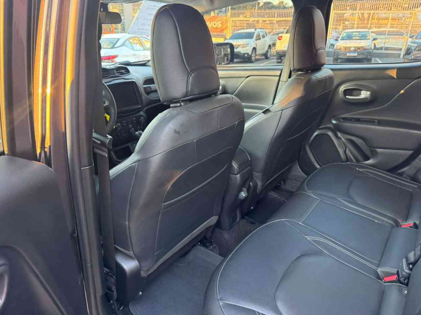 renegade 1.3 t270 turbo flex longitude at6 2024/2517
