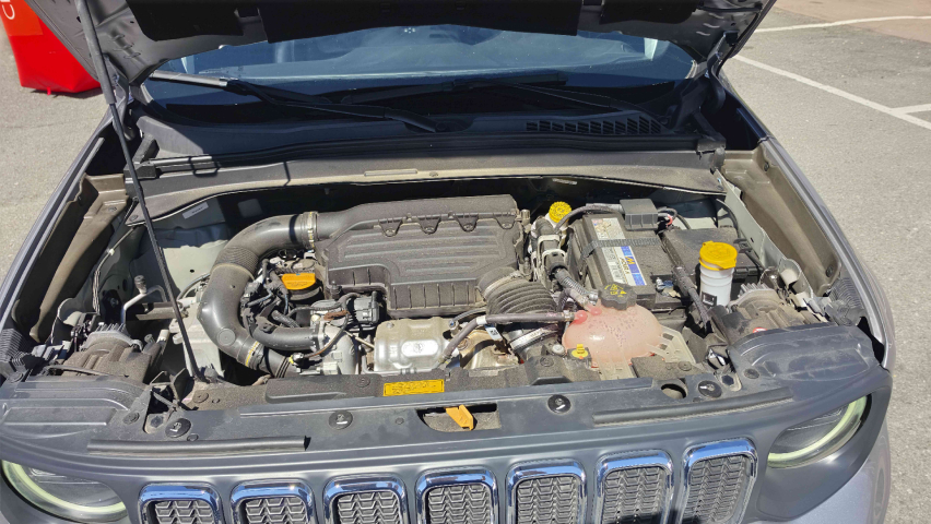 renegade sport altitude 1.3 t270 gse turbo at6  2023/249