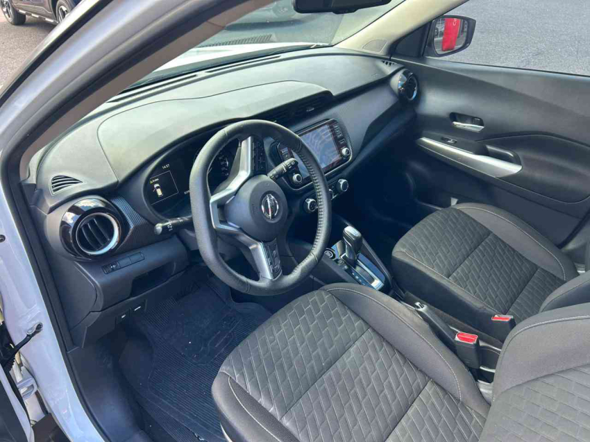kicks 1.6 advance cvt flex automatico 2022/2210