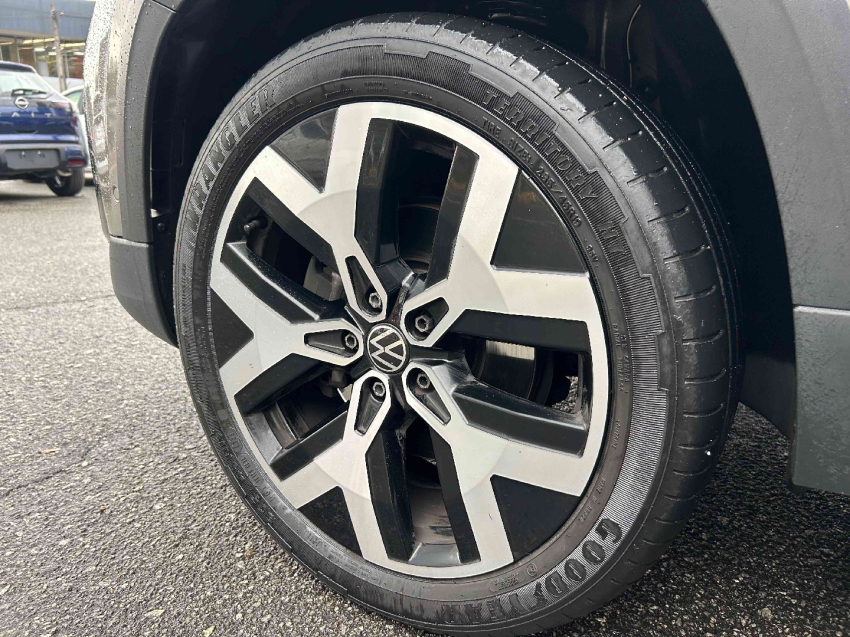 taos highline 250 1.4 tb at flex automatico 2024/2417