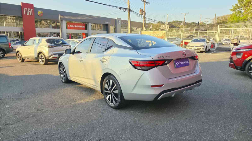 sentra advance 2.0 16v cvt gasolina automatico 2023/244