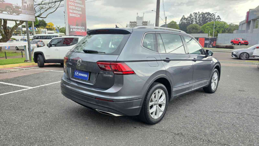 tiguan allspace comfortline 250 1.4 tsi dsg flex semiautomatico 2019/196