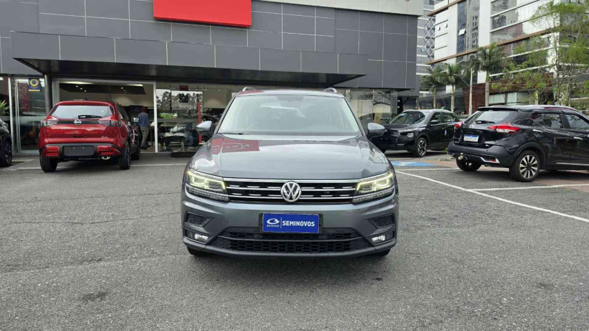 tiguan allspace comfortline 250 1.4 tsi dsg flex semiautomatico 2019/191