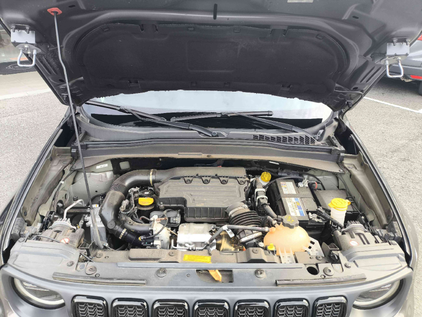 renegade sport altitude 1.3 t270 gse turbo at6 flex automatico 2023/248