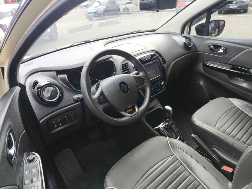renault captur 1.6 16v sce flex intense x-tronic 4p manual 201810
