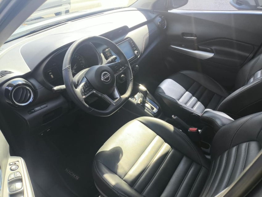 Nissan Kicks 1.6 16V Flexstart Exclusive Xtronic Flex 4P Automatico 2024 11