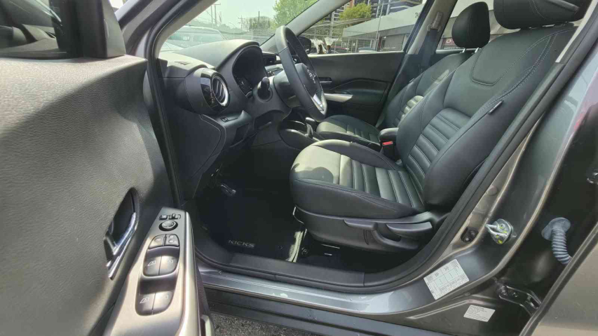 nissan kicks 1.6 16v flexstart exclusive xtronic flex 4p automatico 202311