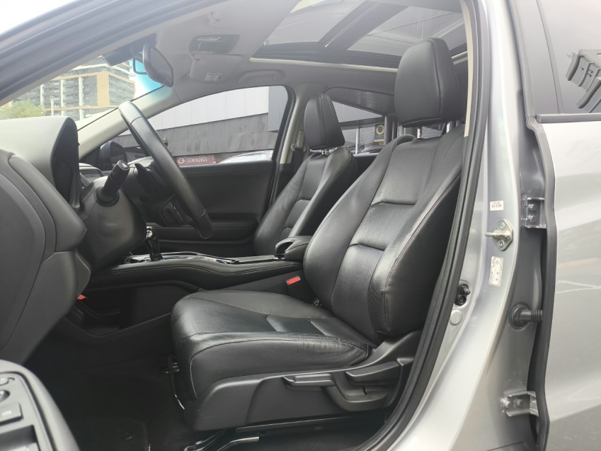 honda hr-v 1.5 16v turbo gasolina touring 4p automatico 202011