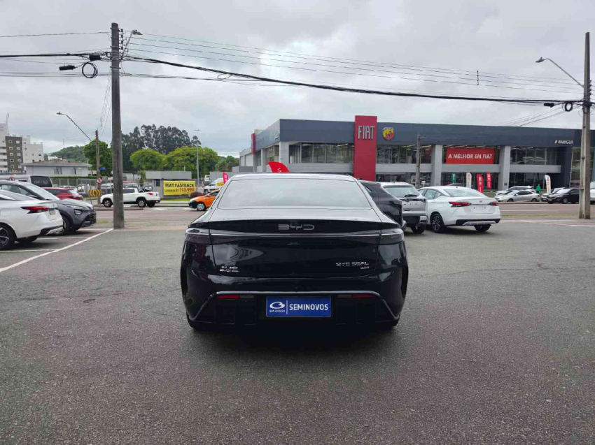 BYD SEAL 82,5 KW ELÉTRICO AWD 2024/255