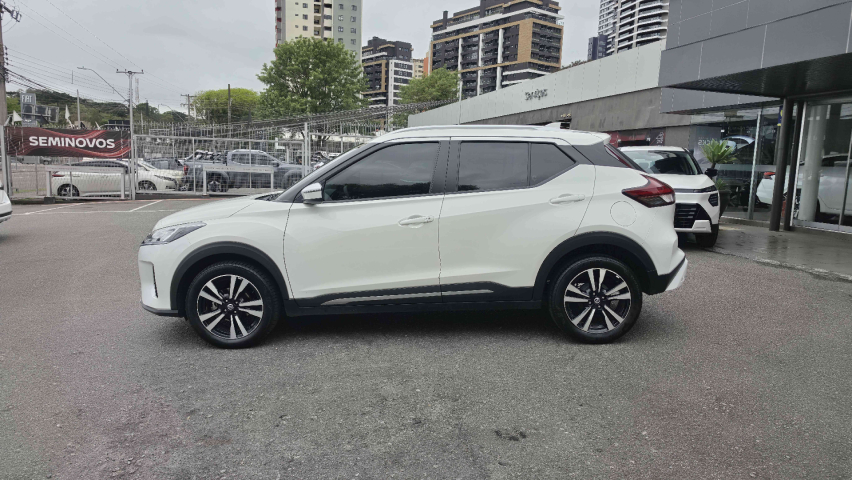 KICKS ADVANCE 1.6 16V CVT Flex Automático 2022/223