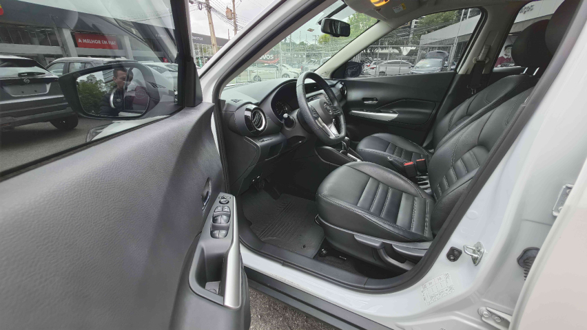 KICKS ADVANCE 1.6 16V CVT Flex Automático 2022/2211