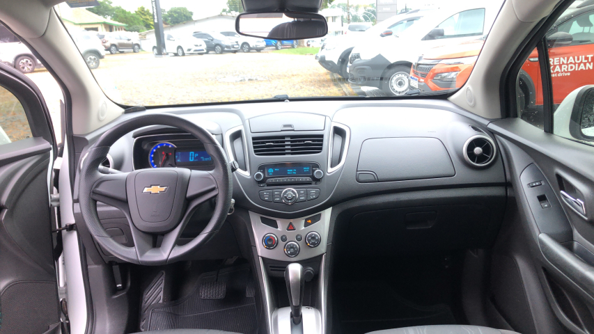 chevrolet tracker 1.8 mpfi lt 4x2 16v flex 4p automatico 2016