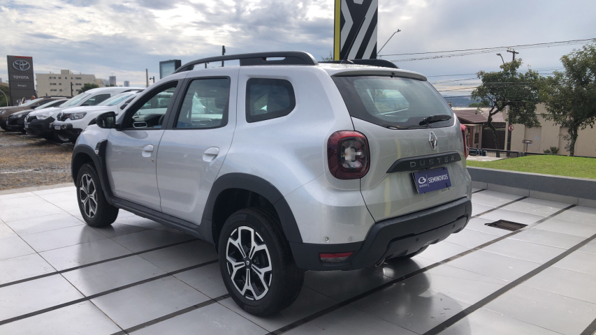 renault duster 1.6 16v sce flex iconic x-tronic 5p automatico 2024