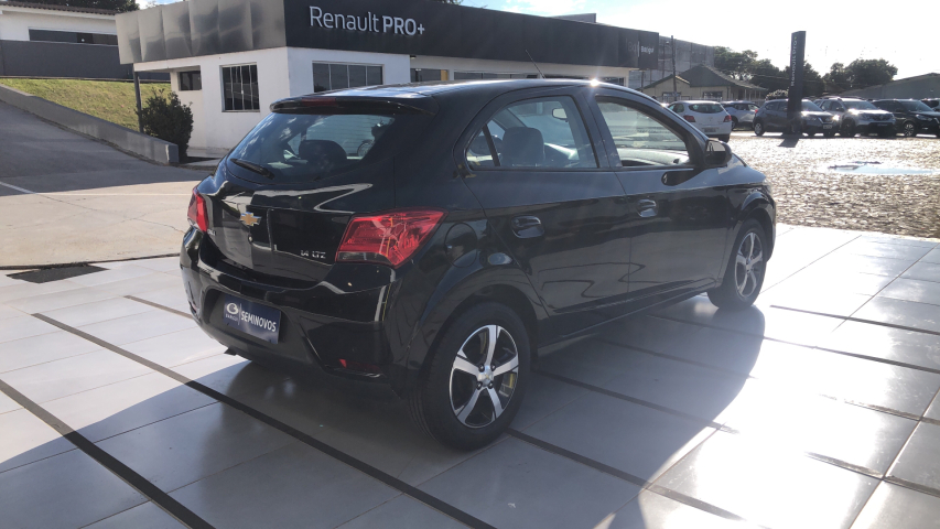 chevrolet onix 1.4 mpfi ltz 8v flex 4p manual 5p 2018
