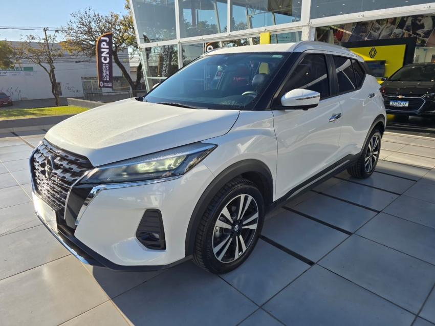 nissan kicks 1.6 16v flexstart exclusive xtronic flex 4p automatico 2022