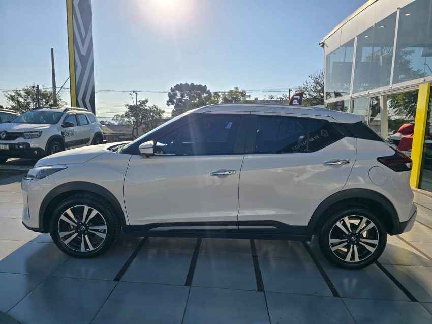 nissan kicks 1.6 16v flexstart exclusive xtronic flex 4p automatico 2022