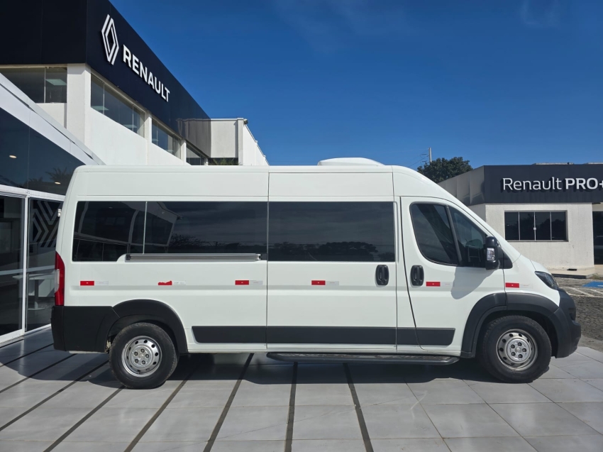 peugeot boxer 2.0 bluehdi diesel business l3h2 13m minibus manual 2.2 2p 2020