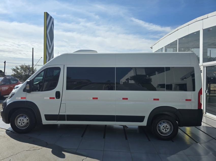 peugeot boxer 2.0 bluehdi diesel business l3h2 13m minibus manual 2.2 2p 2020