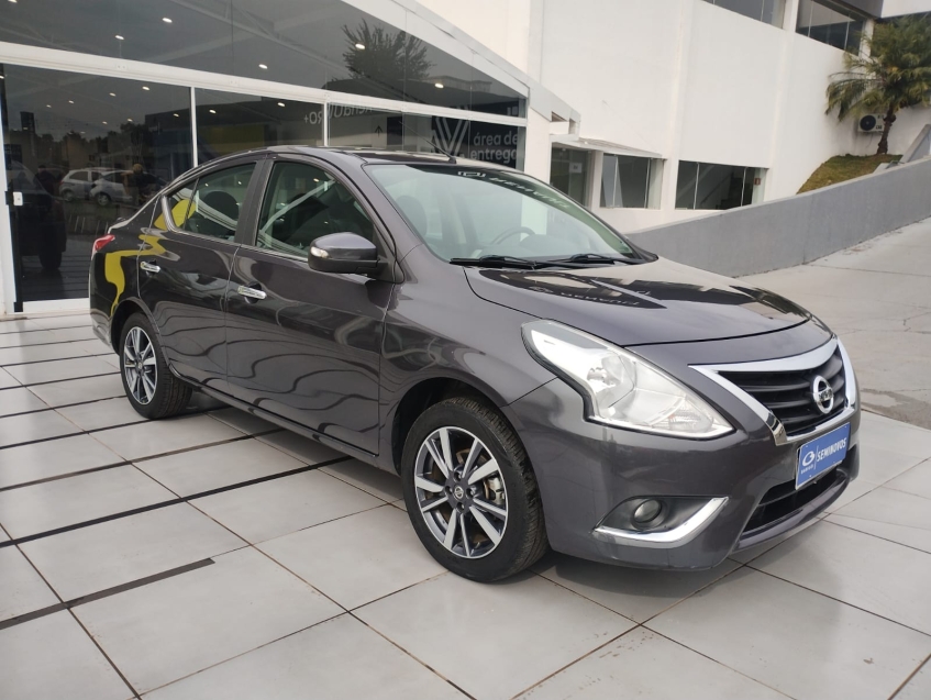 nissan versa 1.6 16v flexstart sl 4p xtronic flex automatico 2020