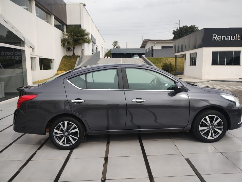 nissan versa 1.6 16v flexstart sl 4p xtronic flex automatico 2020