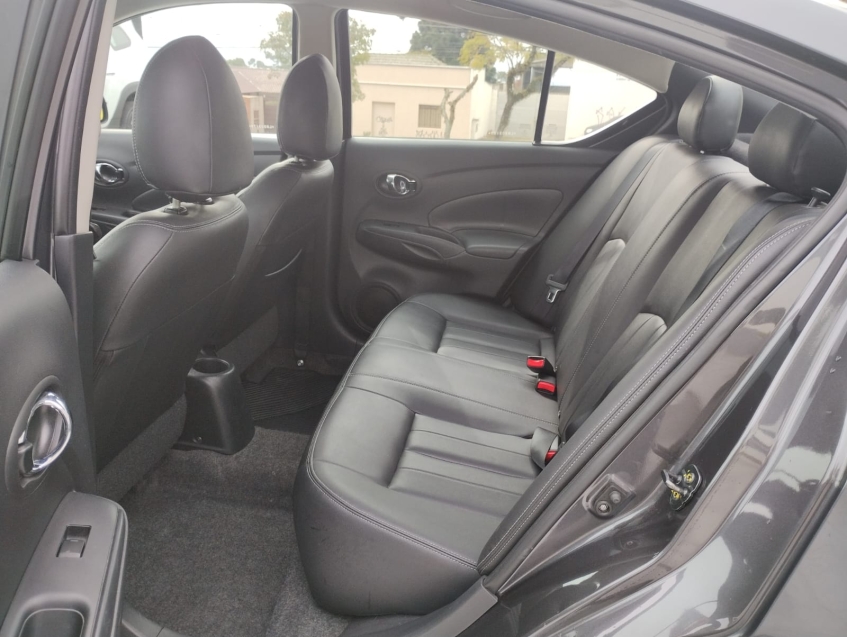 nissan versa 1.6 16v flexstart sl 4p xtronic flex automatico 2020