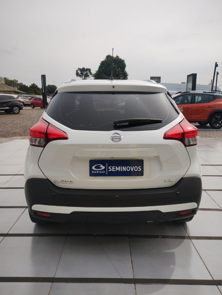 nissan kicks 1.6 16v flexstart sl 4p xtronic flex automatico 2017