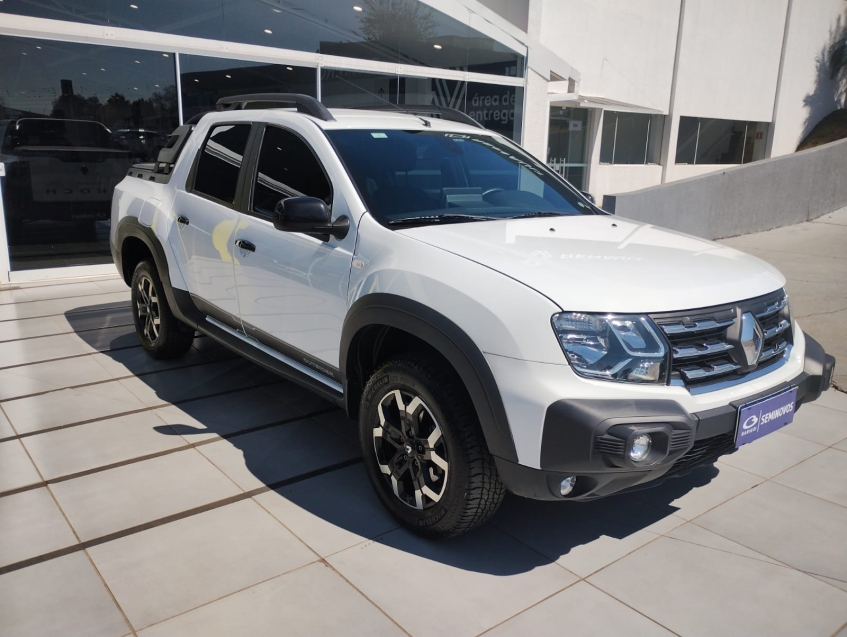 renault oroch 1.3 tce flex outsider x-tronic 4p automatico 2024
