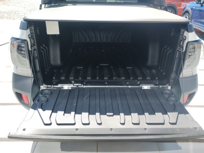 renault oroch 1.3 tce flex outsider x-tronic 4p automatico 2024
