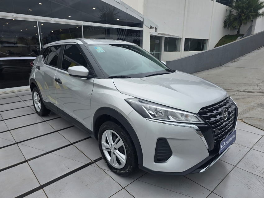 nissan kicks 1.6 16v flexstart active xtronic flex 4p automatico 2023