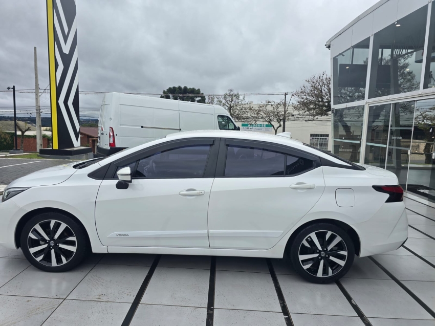 nissan versa 1.6 16v flex exclusive xtronic 4p automatico 2023