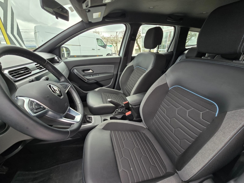 renault duster 1.6 16v sce flex intense plus x-tronic 4p automatico 2024