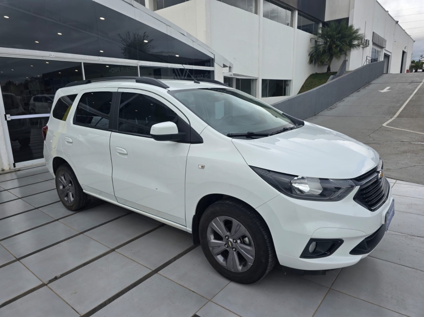 chevrolet spin 1.8 ltz 8v flex 4p automatico 2023