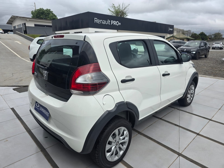 fiat mobi 1.0 evo flex like. manual 4p 2023