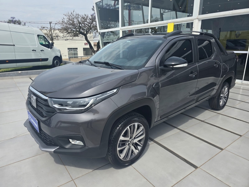 fiat strada 1.3 firefly flex volcano cd cvt 4p automatico 2025